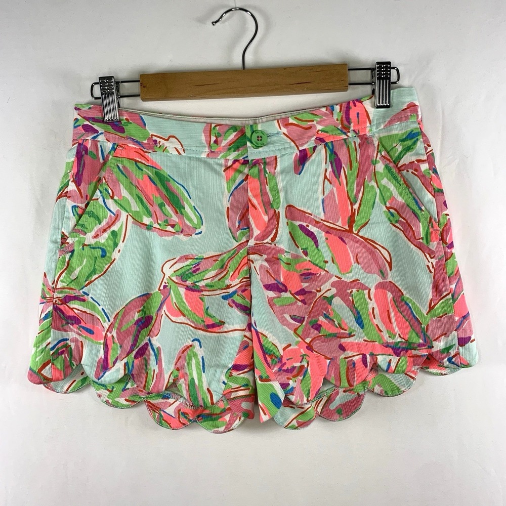 Lilly Pulitzer Womens Buttercup Shorts Sz 8 Tropical Scallop Hem Preppy Vacation